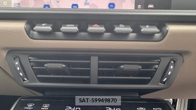 Porsche 911 2025-01 8282386-4