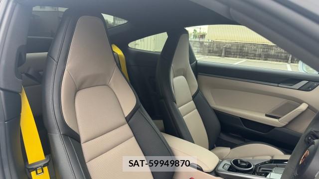 Porsche 911 2025-01 8282386-5