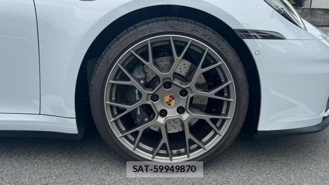 Porsche 911 2025-01 8282386-8