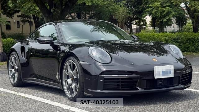Porsche 911 2020-11 8282411-11