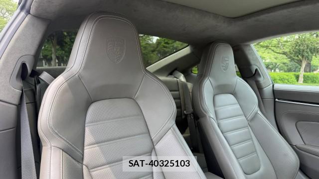 Porsche 911 2020-11 8282411-5