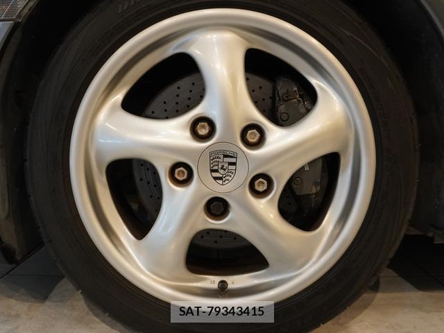 Porsche 911 2001-04 8285421-10
