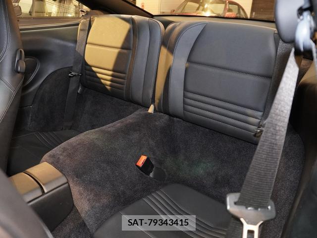 Porsche 911 2001-04 8285421-12