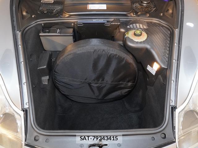 Porsche 911 2001-04 8285421-15