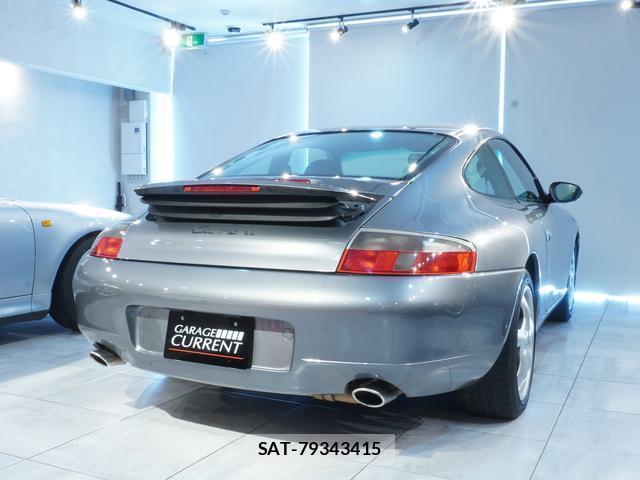 Porsche 911 2001-04 8285421-4