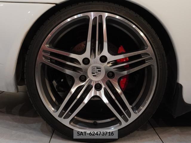 Porsche 911 1998-06 8285422-10