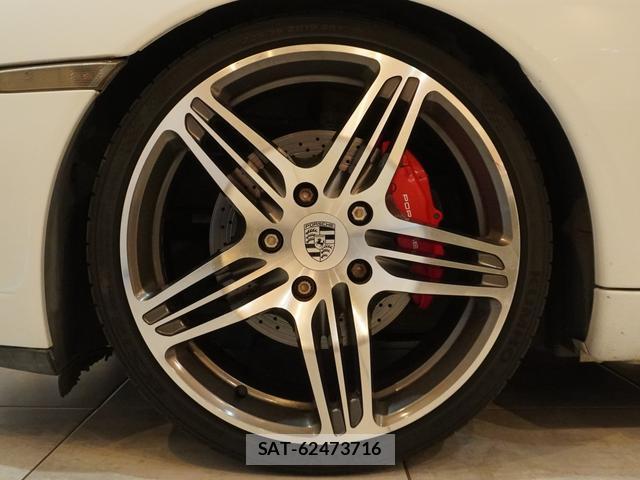 Porsche 911 1998-06 8285422-11