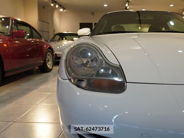 Porsche 911 1998-06 8285422-18