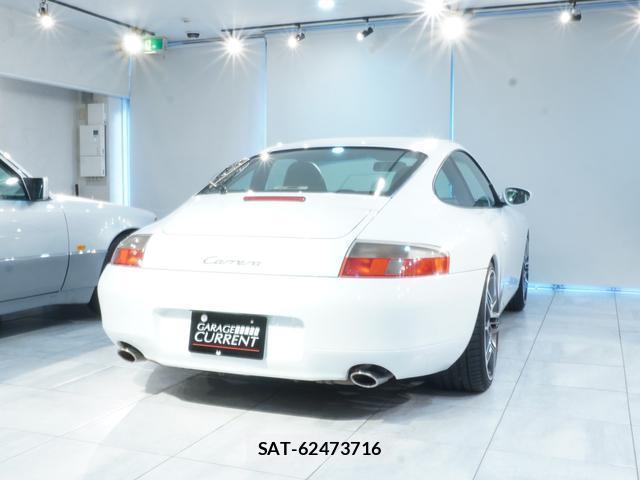 Porsche 911 1998-06 8285422-3