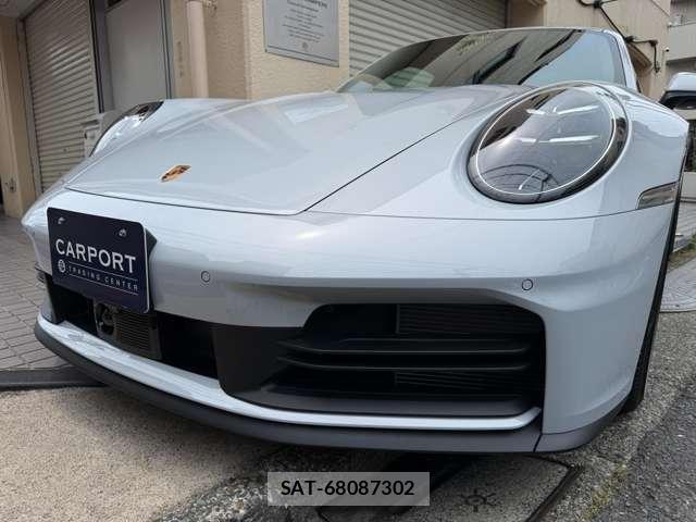 Porsche 911 2026-06 8285847-9