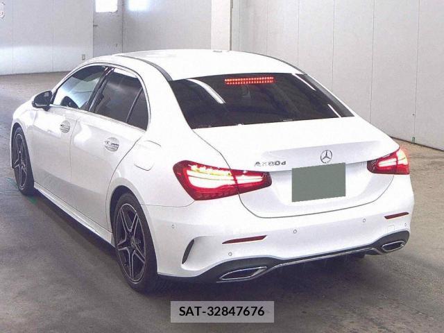 Mercedes Benz A-CLASS 2023-03 8278971-4