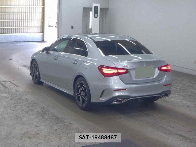 Mercedes Benz A-CLASS 2023-02 8284659-1