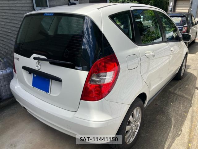 Mercedes Benz A-CLASS 2011-11 8277501-13