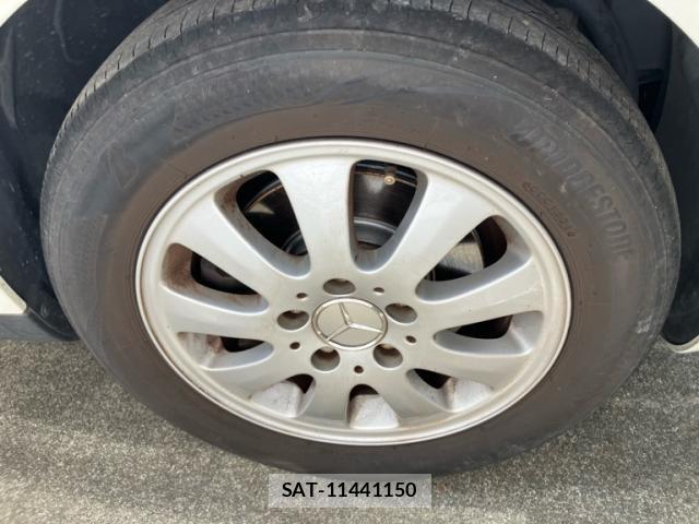 Mercedes Benz A-CLASS 2011-11 8277501-6
