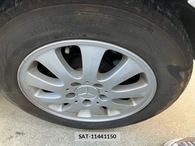 Mercedes Benz A-CLASS 2011-11 8277501-8