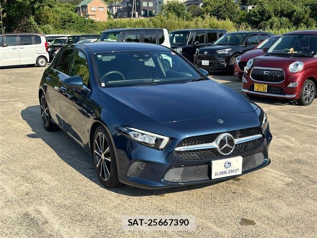 Mercedes Benz A-CLASS 2020-08 8278117-8