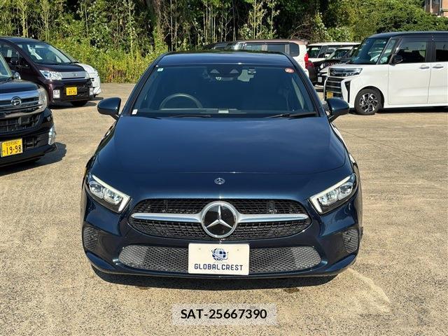 Mercedes Benz A-CLASS 2020-08 8278117-9