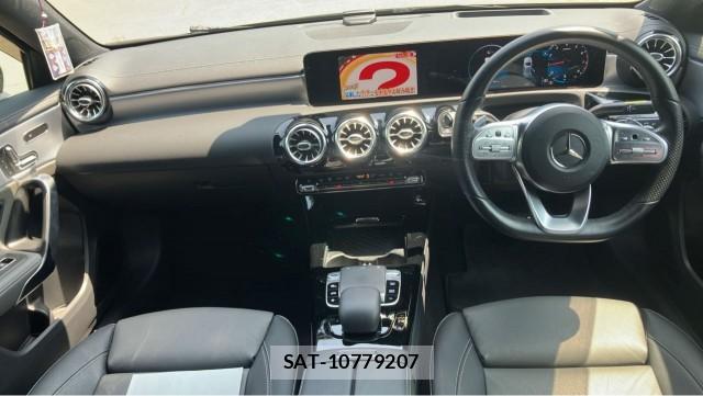 Mercedes Benz A-CLASS 2019-09 8280657-2