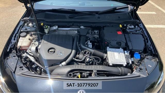 Mercedes Benz A-CLASS 2019-09 8280657-7