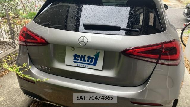 Mercedes Benz A-CLASS 2018-12 8281807-1