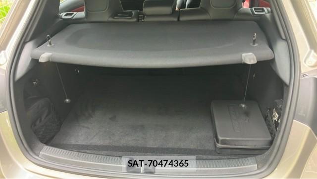 Mercedes Benz A-CLASS 2018-12 8281807-17
