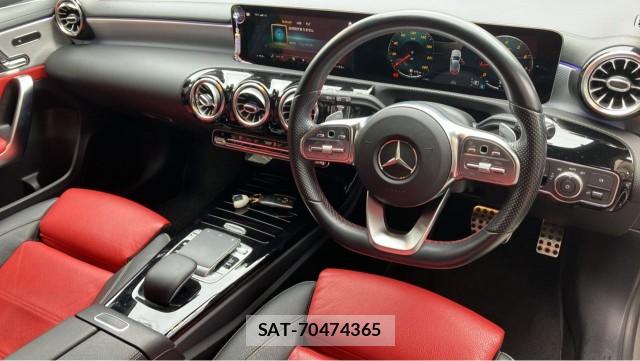 Mercedes Benz A-CLASS 2018-12 8281807-2