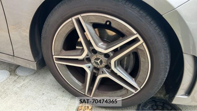 Mercedes Benz A-CLASS 2018-12 8281807-8