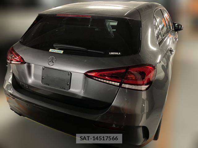 Mercedes Benz A-CLASS 2018-12 8282884-3