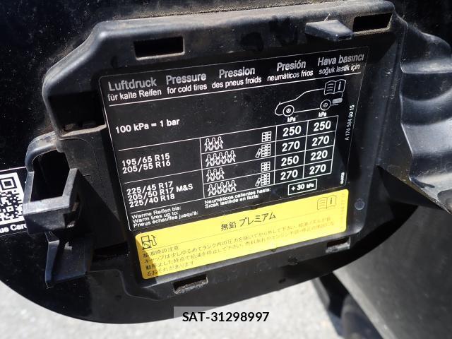 Mercedes Benz A-CLASS 2018-08 8283107-12