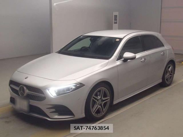 Mercedes Benz A-CLASS 2018-12 8284380-0