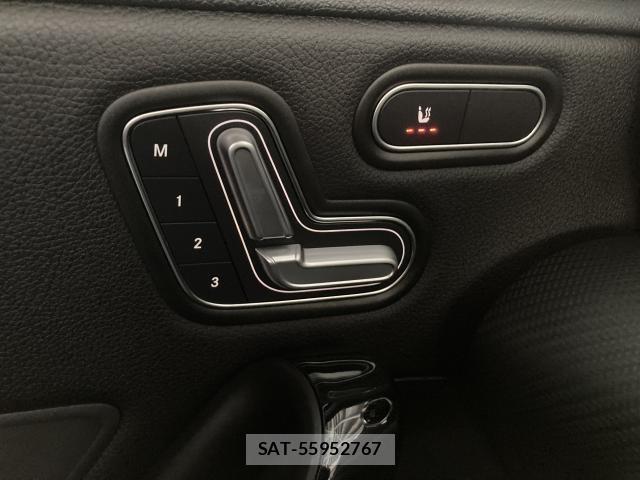 Mercedes Benz A-CLASS 2018-12 8284871-12