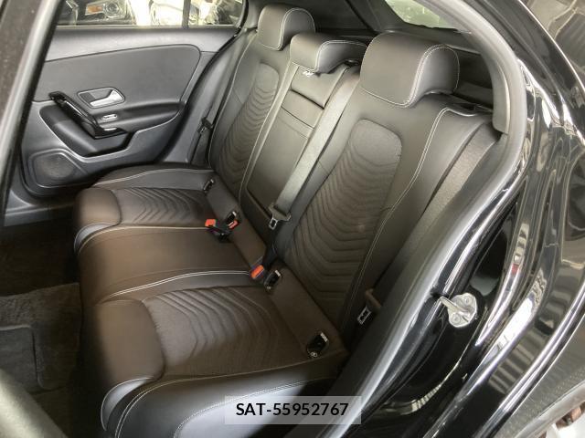 Mercedes Benz A-CLASS 2018-12 8284871-17