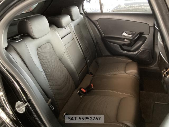 Mercedes Benz A-CLASS 2018-12 8284871-18