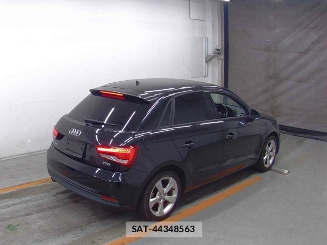 Audi A1 2016-08 8278883-1