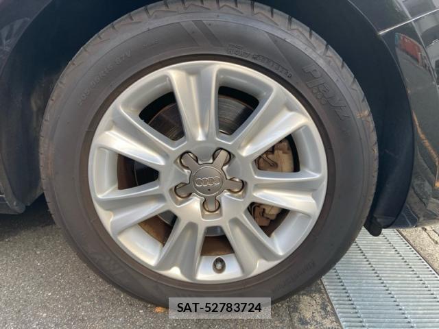 Audi A1 2013-03 8285284-13