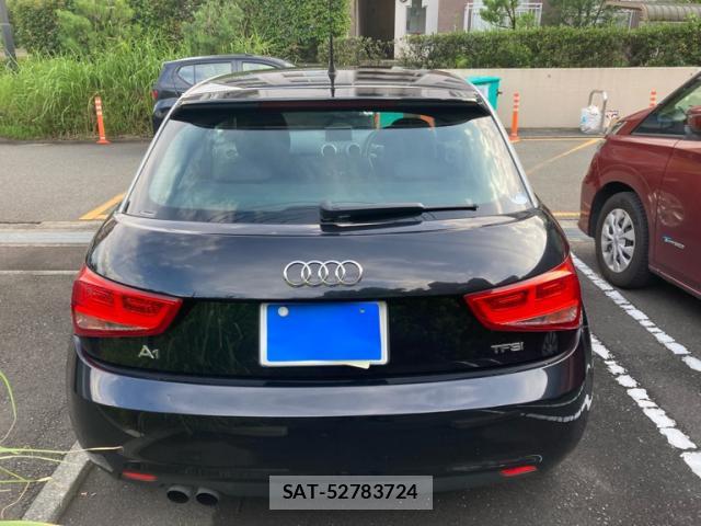Audi A1 2013-03 8285284-3