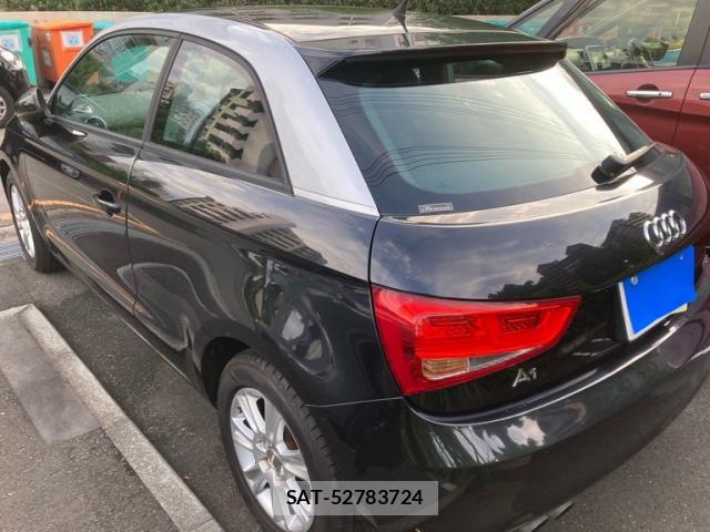 Audi A1 2013-03 8285284-5