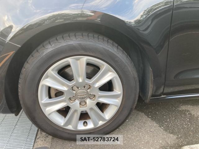 Audi A1 2013-03 8285284-7