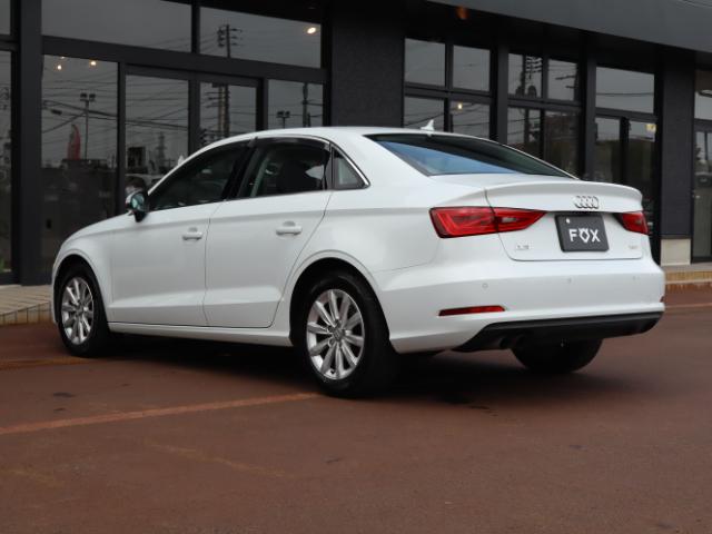 Audi A3 SEDAN 2014-07 8276727-10
