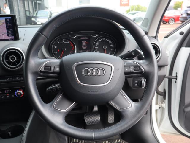 Audi A3 SEDAN 2014-07 8276727-16