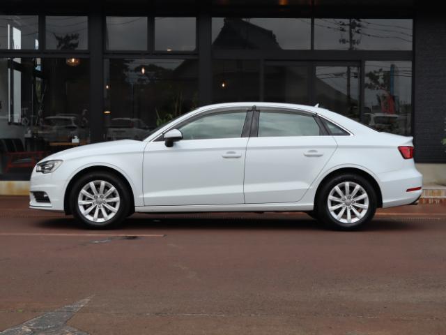 Audi A3 SEDAN 2014-07 8276727-2