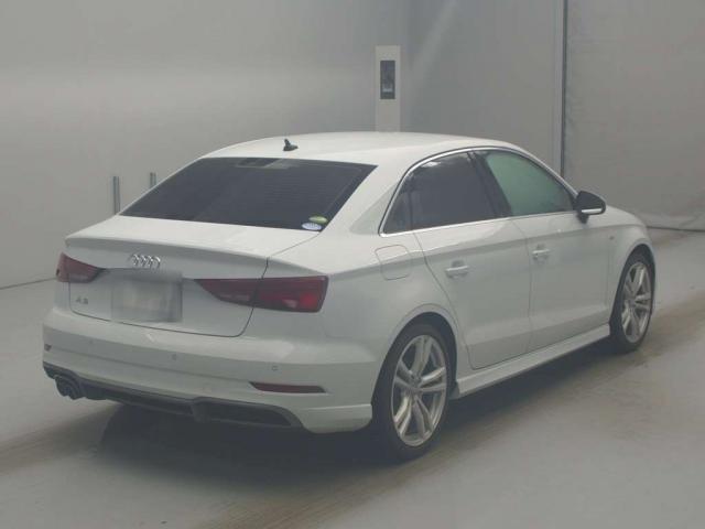 Audi A3 SEDAN 2020-08 8278927-1