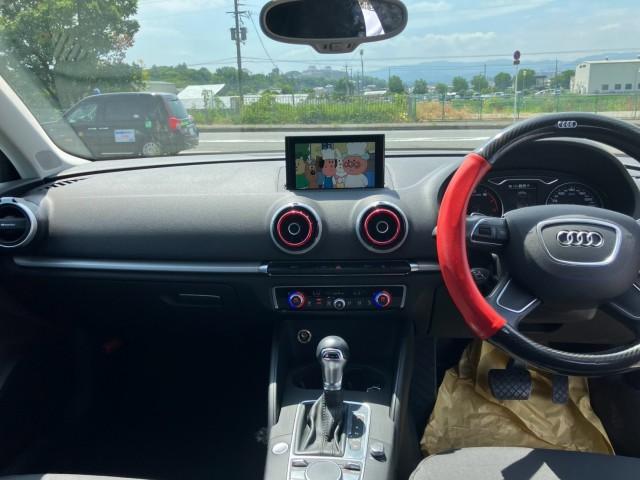 Audi A3 SEDAN 2015-09 8279004-7