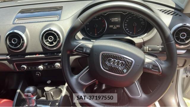 Audi A3 SEDAN 2015-03 8281294-16
