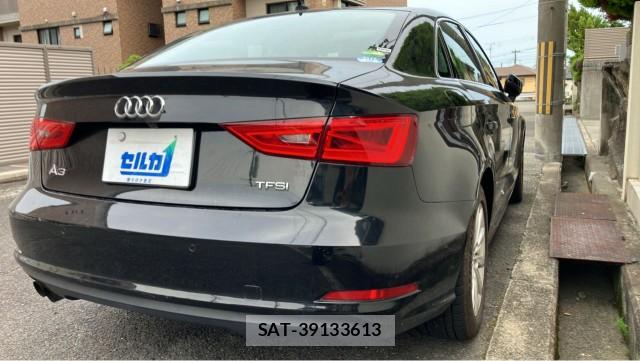 Audi A3 SEDAN 2015-07 8282310-12