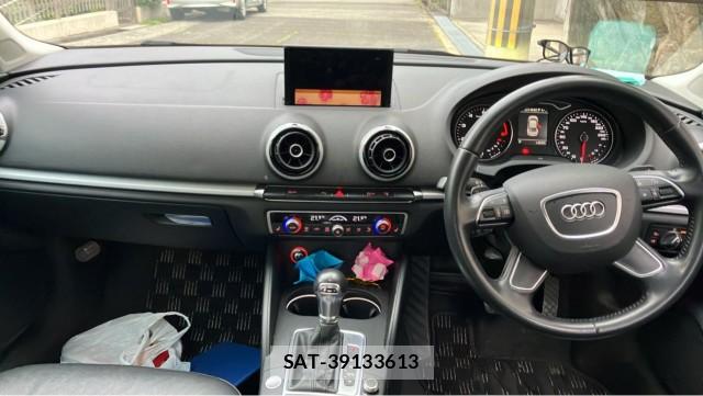 Audi A3 SEDAN 2015-07 8282310-2