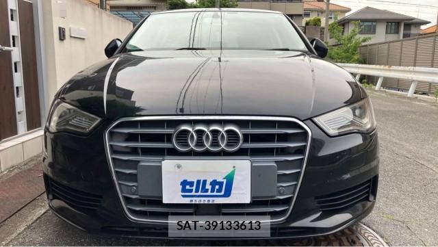 Audi A3 SEDAN 2015-07 8282310-9