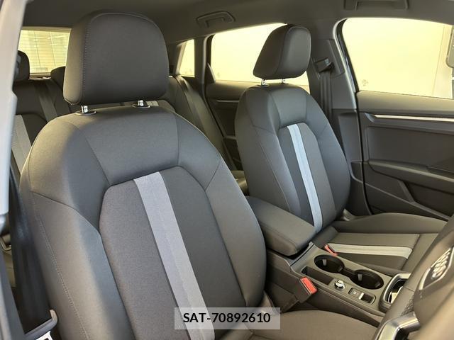 Audi A3 2026-03 8283305-3