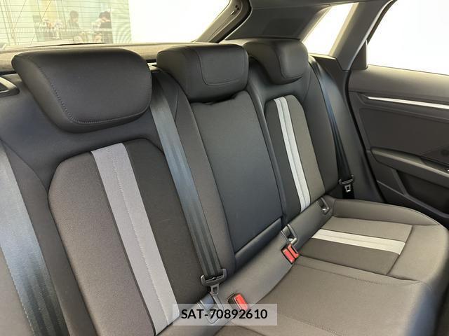 Audi A3 2026-03 8283305-4
