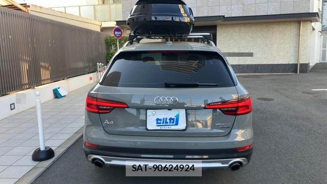 Audi A4 ALLROAD QUATTRO 2019-05 8280509-1
